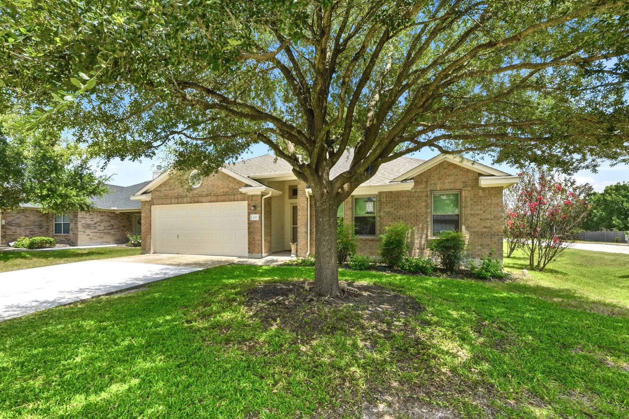 200 Gainer DR