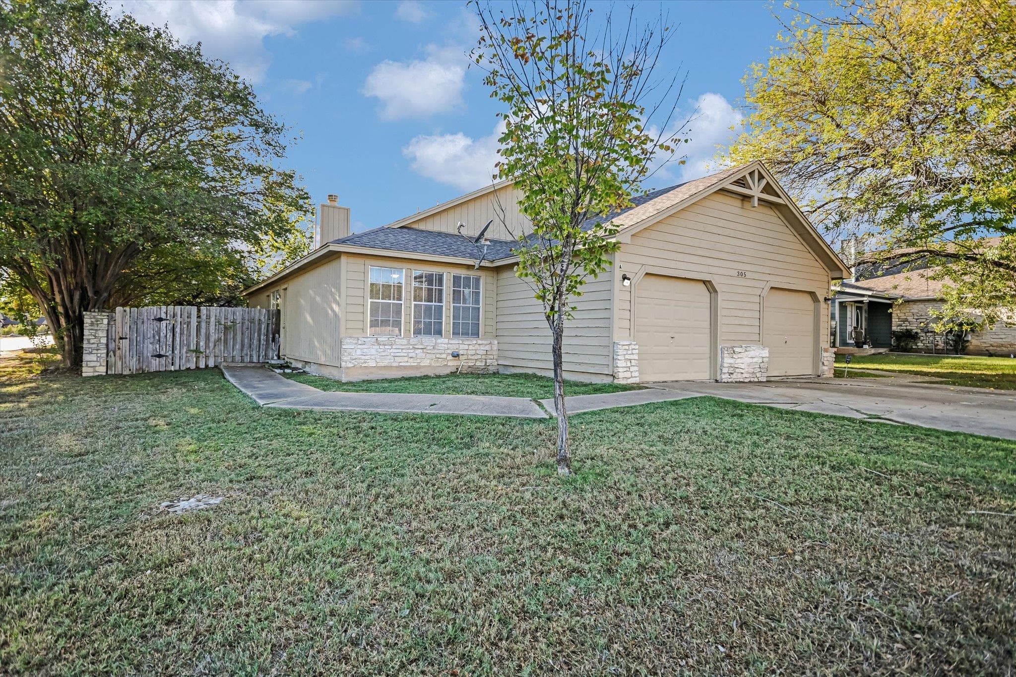 305 Regatta CT