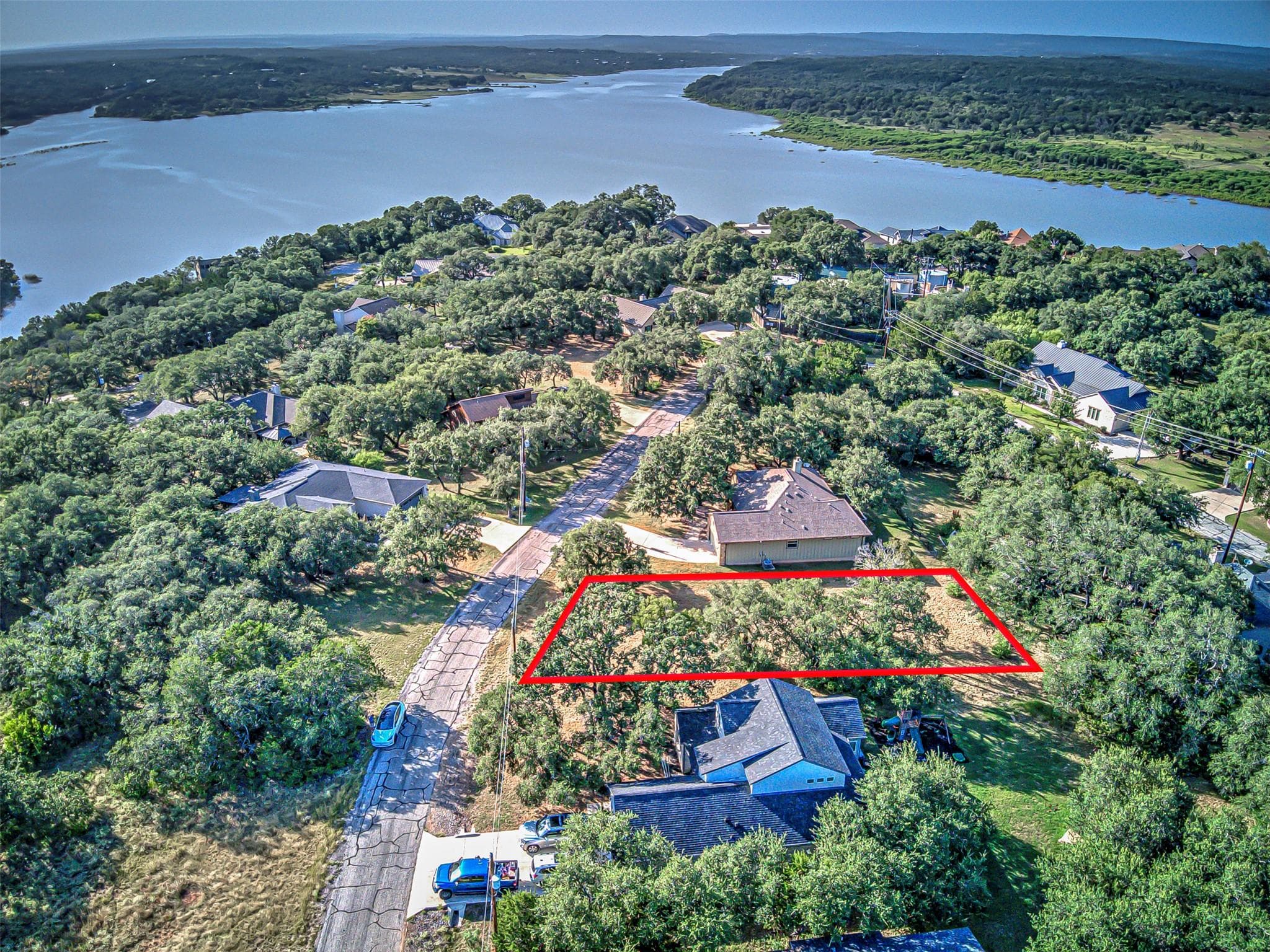 311 Bedford DR